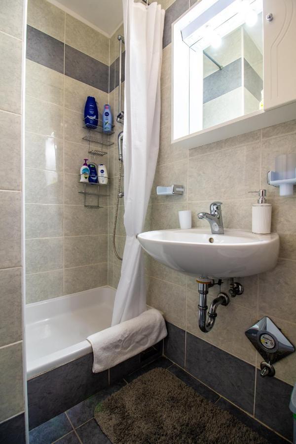 Sunny Beach Apartment Lavica بودْسْتغانا المظهر الخارجي الصورة